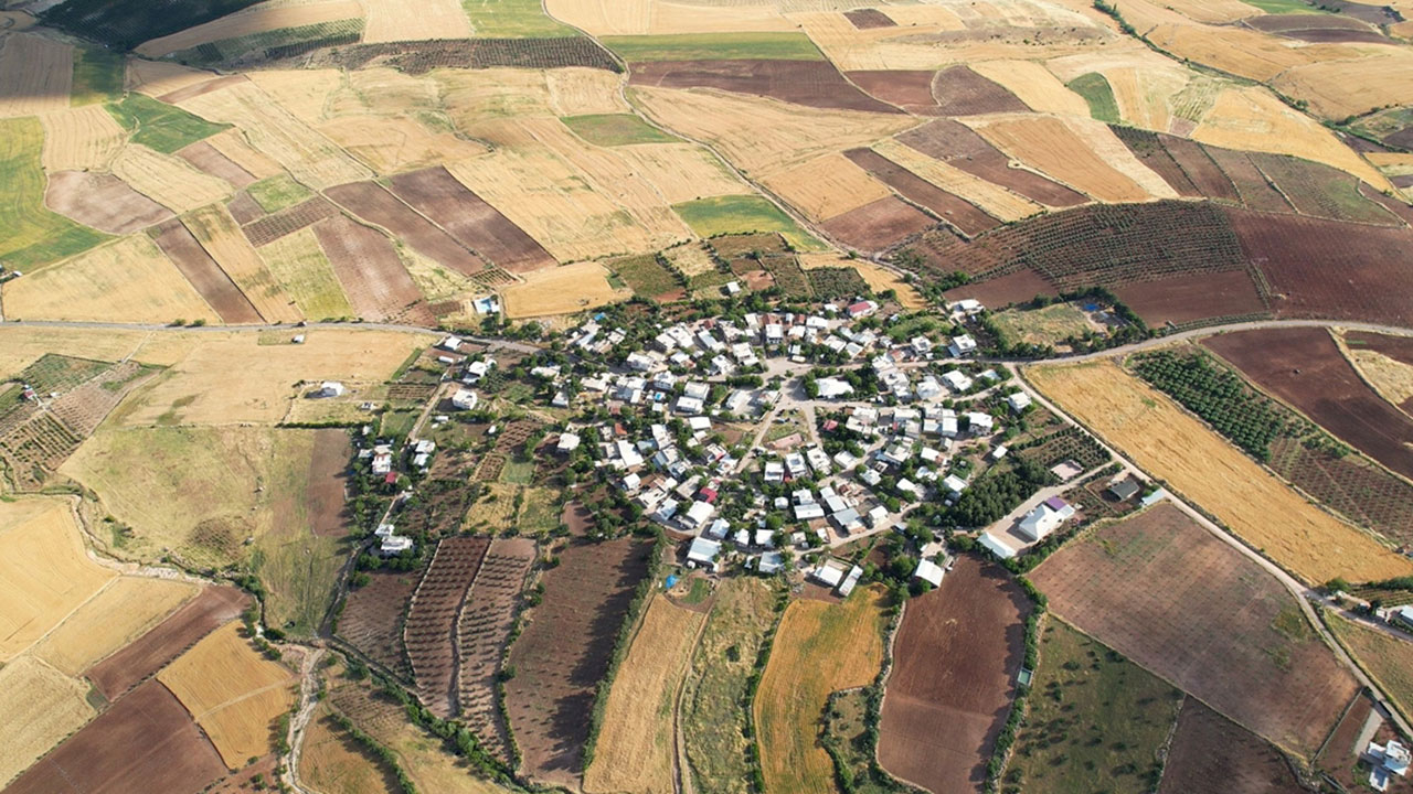 Adıyaman'daki dairesel köy görenleri şaşırtıyor