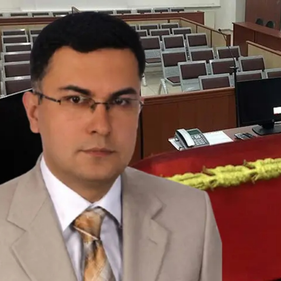 Duruşmada kahreden olay: Gebze Cumhuriyet Savcısı Ayhan Uyumaz, kürsüde hayatını kaybetti!