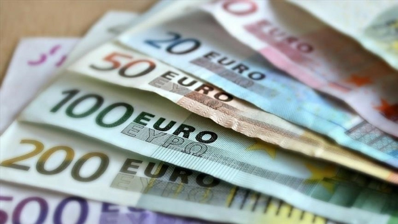 Euro Bölgesi'nde enflasyon alarm veriyor