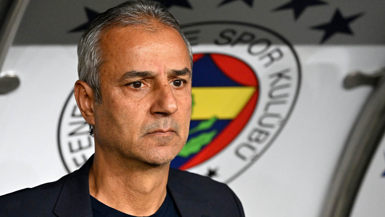 İsmail Kartal yönetimden ilk transferini istedi: "Guirassy'i boşver Sörloth'u al"