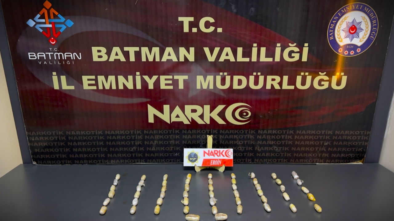 Batman'daki 4 yolcunun midesinden uyuşturucu çıktı