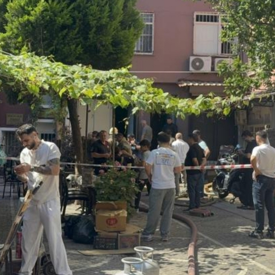 İstanbul'da tekstil atölyesinde korkutan yangın