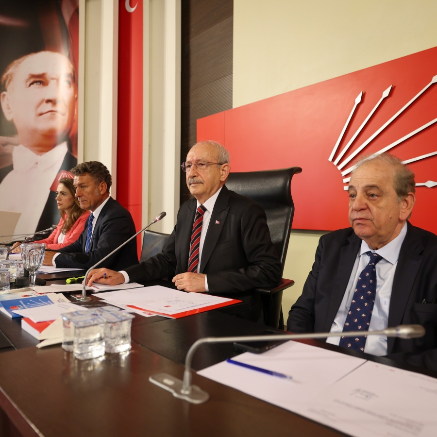 CHP'de Kemal Kılıçdaroğlu fırtınası sürüyor: Bugün 3 milletvekili daha kesin ihraç talebiyle disipline sevk ediliyor!
