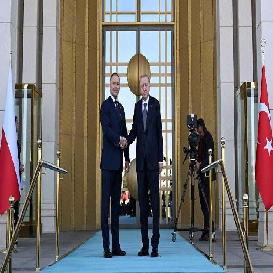 Polonya Cumhurbaşkanı Nawrocki Ankara'da! Zirve öncesi net mesaj: Avrupalı müttefikler daha fazla sorumluluk üstlenmeli