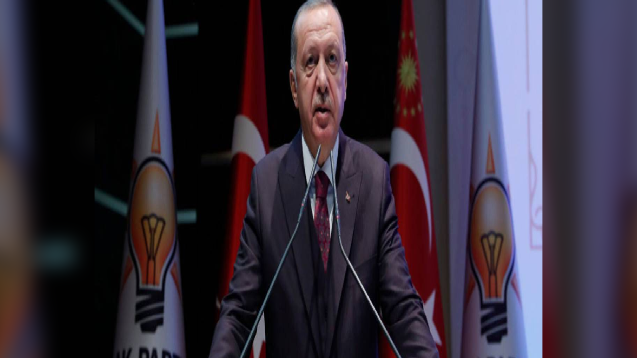 Cumhurbaşkanı Erdoğan belediye başkanlarını 'Maalesef' diyerek uyardı: Millete hizmet yerleri gösteri alanı değil