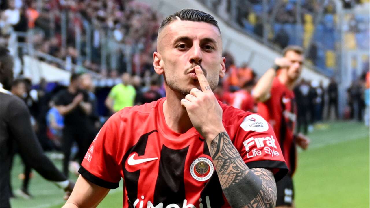 Trabzonspor yeni transferi Metehan Mimaroğlu'nu TFF'ye bildirdi