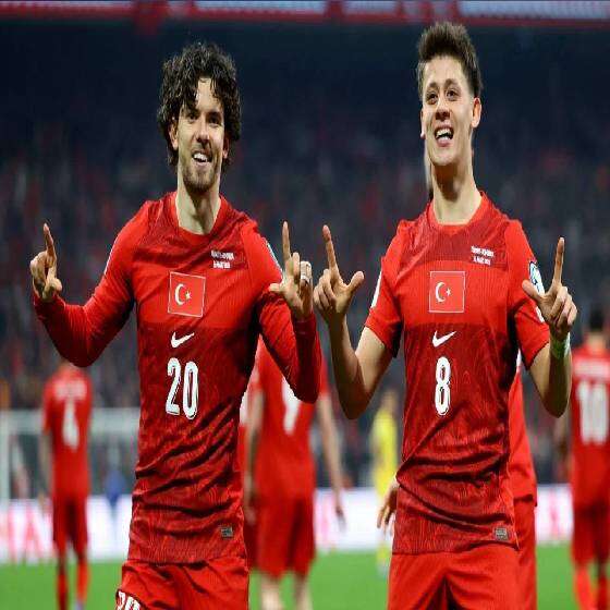 Amerika'daki kurye paylaştı: Bakın Ferdi Kadıoğlu, Milli Takım'ın kaldığı otele ne siparişi vermiş