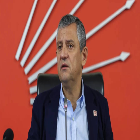 Özgür Özel'e ağır darbe! Yeni parti hayalleri suya düştü: 44 milletvekilinde takıldı