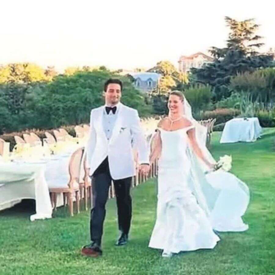 A101'in veliahtı ve Ahmet Nazif Zorlu'nun torunu Yusuf Aydın ile Merve Güleç evlendi