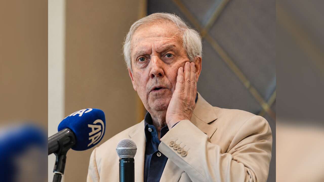 İspanyol ekibinden Aziz Yıldırım'ı çıldırtan transfer teklifi! Bu kadarına da pes!