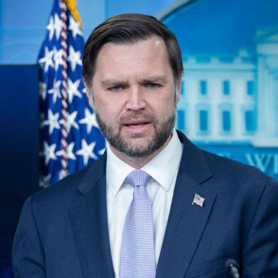 Trump, İran'a ordu gönderecek mi? ABD Başkan Yardımcısı Vance yanıtladı