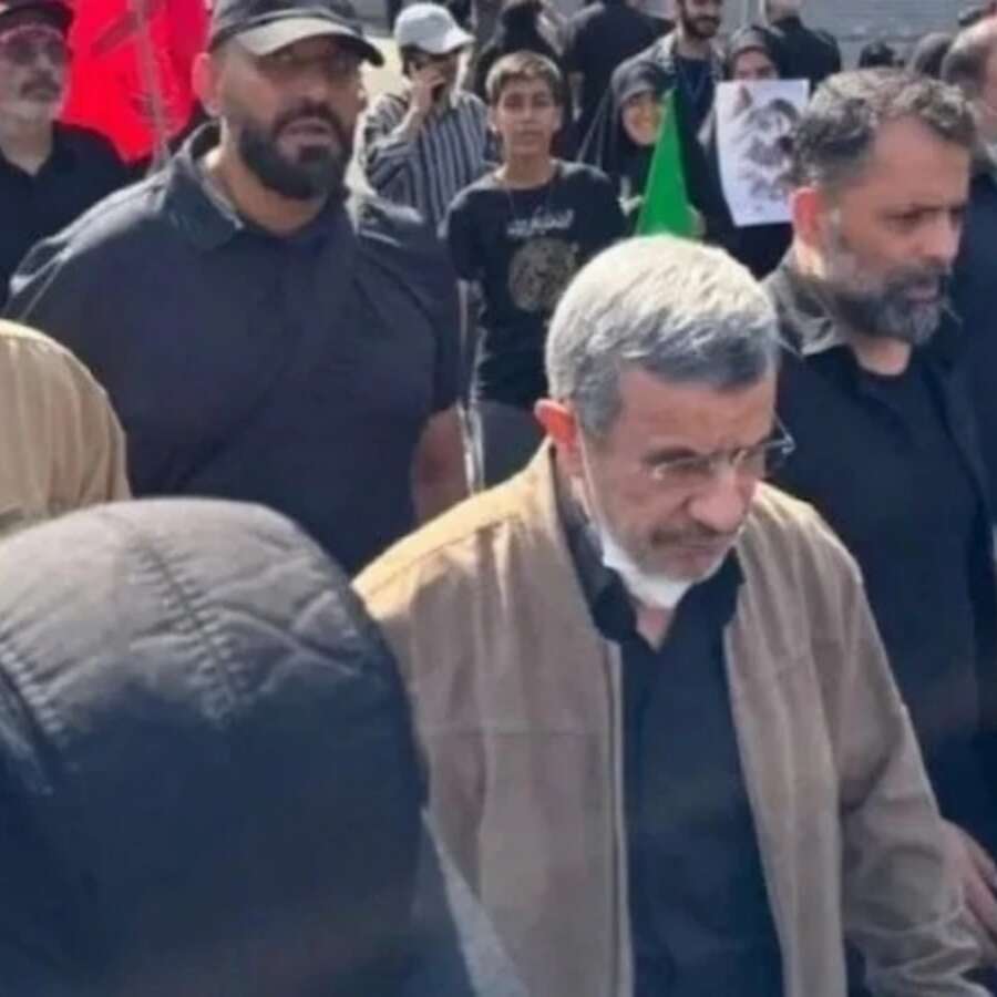Ahmedinejad aylar sonra ortaya çıktı! "Öldü" iddialarını çürüten şok görüntü