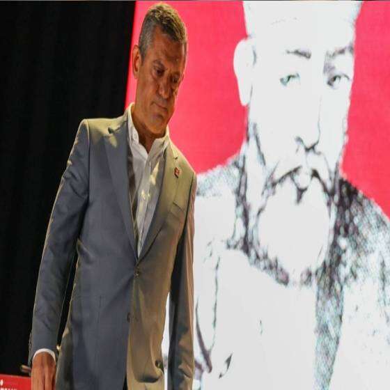 Özgür Özel Alevileri ikiye böldü! Kurumlarda ortalık karıştı: İstifalar peş peşe geliyor