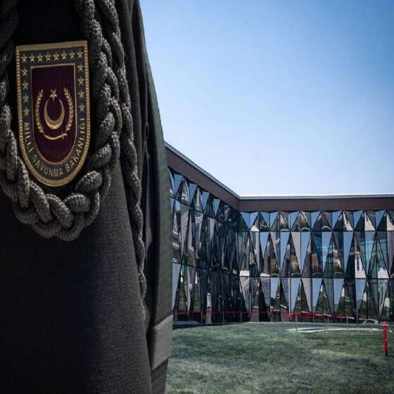 Pentagon'un tam 3 katı büyüklüğünde! Sır gibi saklanıyordu: İşte Ay Yıldız Karargahı'ndan ilk görüntüler