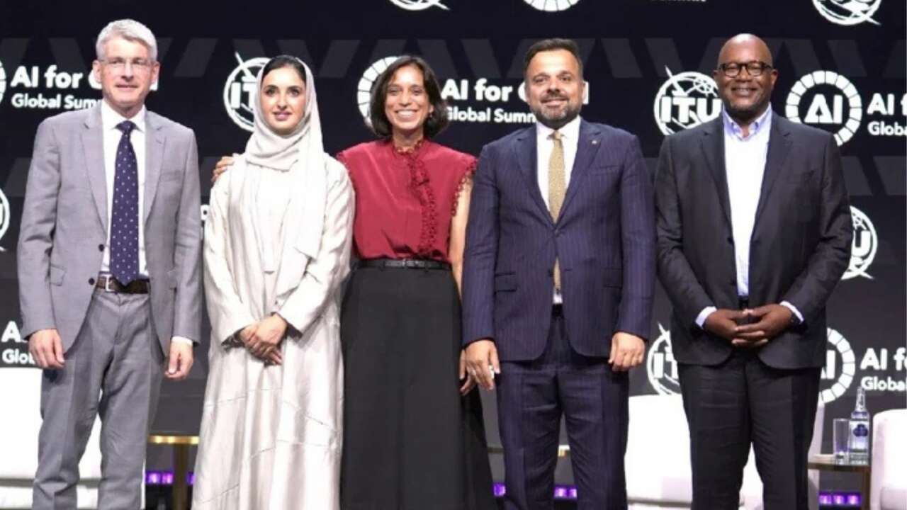 Turkcell yatırımlarını beş temel katmanda topluyor!