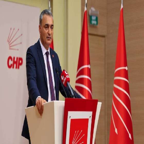 Müslim Sarı açıkladı: CHP'de 7 il başkanı görevden alındı!