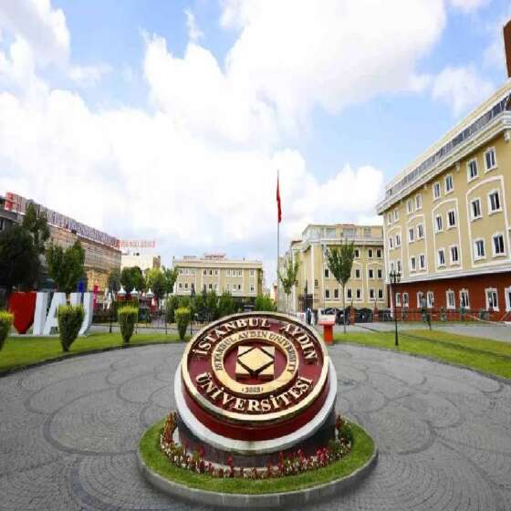 İstanbul Aydın Üniversitesi'nde kıyım! 100'e yakın akademisyen işten çıkarıldı: Gerekçe ise...