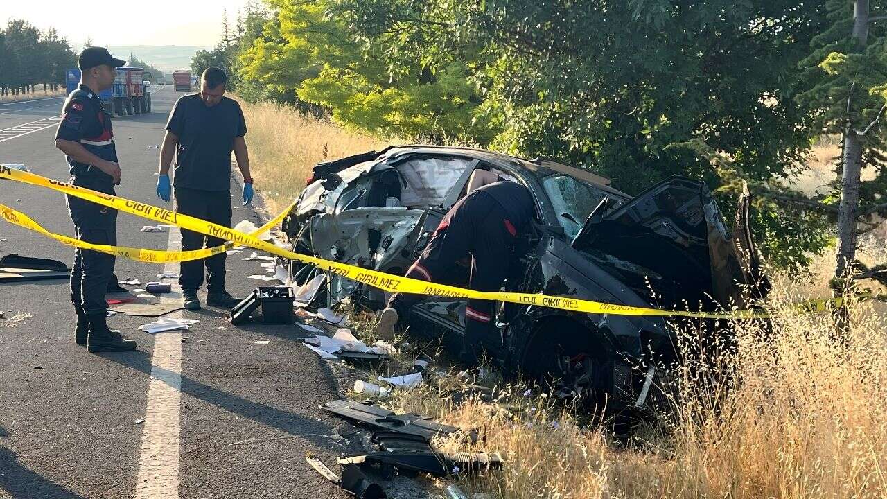 Almanya'dan gelen gurbetçi aile Kayseri yolunda dağıldı