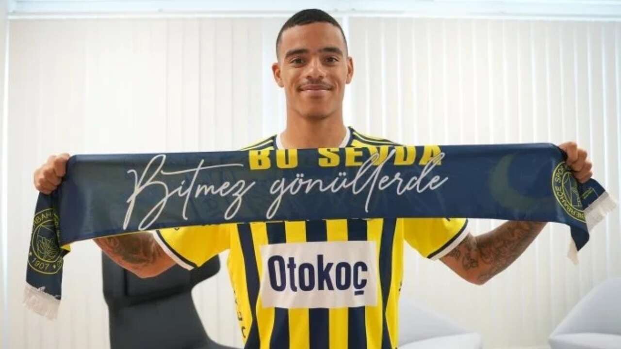 Fenerbahçe Mason Greenwood'un geliş saatini açıkladı