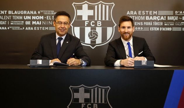 Messi Katalanlar'ın yüreğine su serpti! Barcelona ile 2021'e kadar...