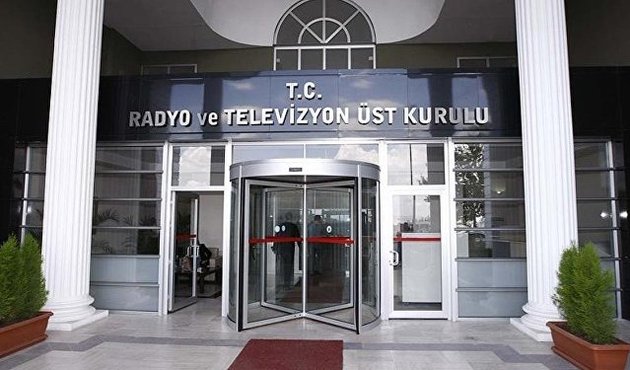 Beyaz TV'ye katmerli Rasim Ozan Kütahyalı cezası!