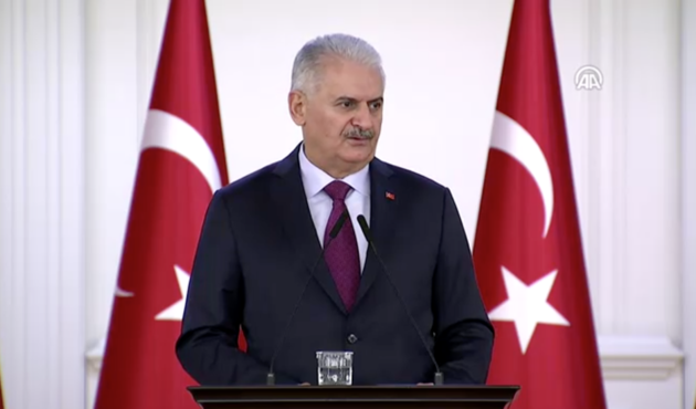 Başbakan Yıldırım'dan flaş açıklama! "Bütün okullarımızda tekli eğitime geçeceğiz"