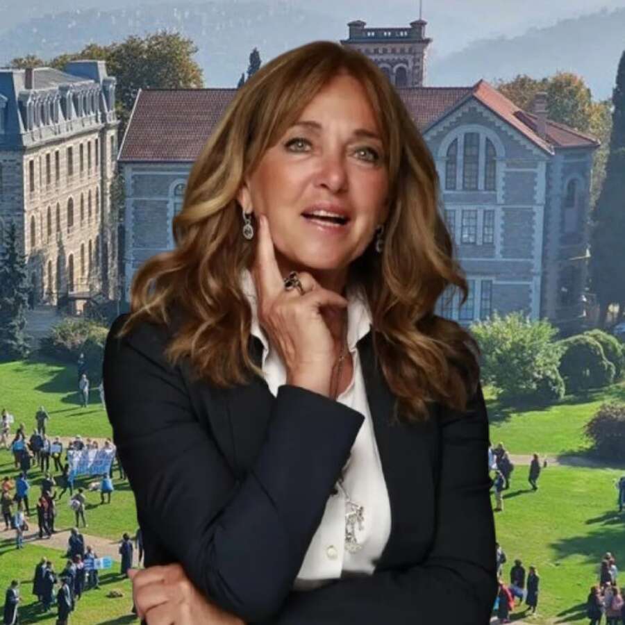 "Çarşaflı öğrenciler, anneler, takke takan babalar..." Boğaziçi Üniversitesi mezuniyetinde skandal zihniyet! İş insanı Tijen Mergen'in öğrencileri ve aileleri hedef aldı!