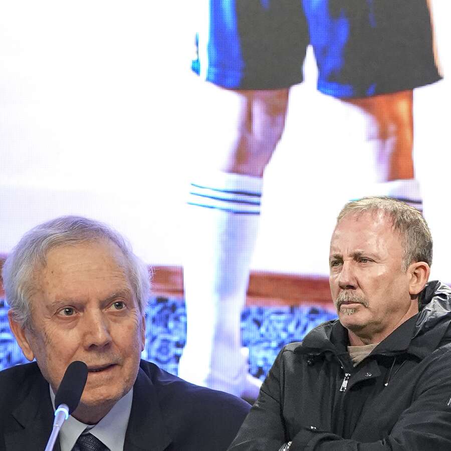 Aziz Yıldırım Sergen Yalçın'ın 'kurtulduk' dediği forvetle görüşmelere başladı!