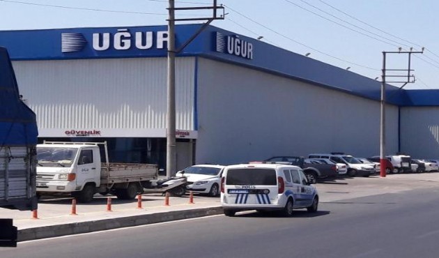 Kayyum atanan dev firmanın fabrikasında yangın!