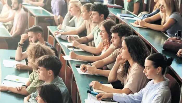 Özel üniversitenin bir yıllık eğitim maliyeti 3.7 milyon TL