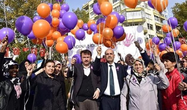 AK Partili Başkan: Allah belasını versin!