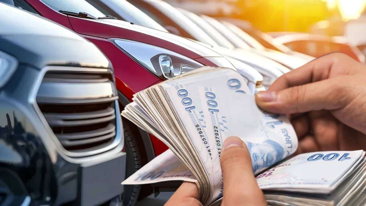 Lüks otomobilde sert düşüş! Üç dev markanın satışı adeta çakıldı: Sadece o 3 marka yükseldi