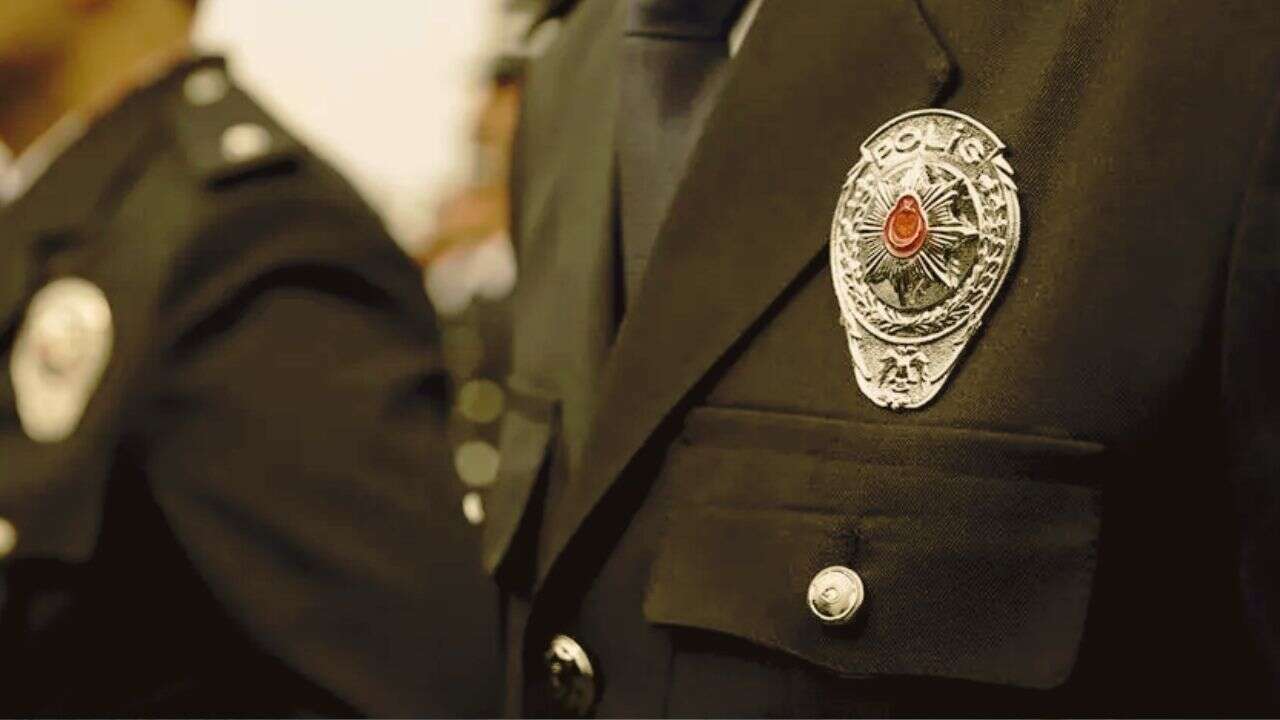 Emniyet teşkilatında 46 yıllık yönetmelik yürürlükten kaldırıldı
