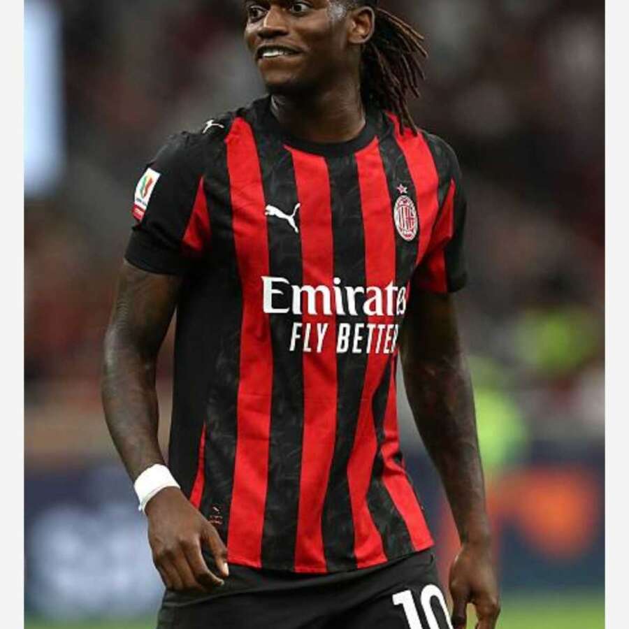 Son dakika Galatasaray Rafael Leao ile anlaşmaya vardı! Wilfried Zaha'dan sonra Fenerbahçe'ye dev bir çalım daha