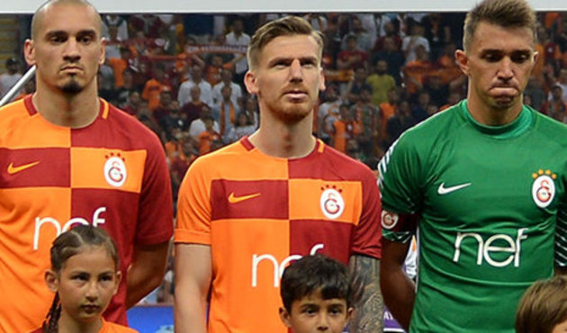 Galatasaray'a derbi öncesi büyük şok!