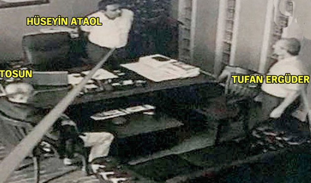 FETÖ'cü emniyet müdürlerinin 'Zarrab' konuşması: Amerika düğmeye bastığı anda...