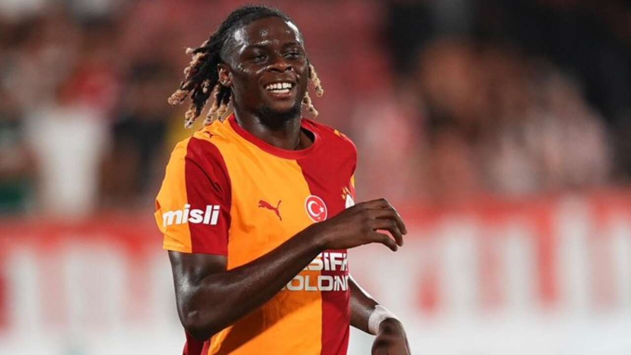 Levent Tüzemen oyuncuyu yerden yere vurdu! "Lesley Ugochukwu'yu kim aldı kardeşim? Bu transferi yapan çıkıp hesap versin! Nhaga bile daha iyi..."