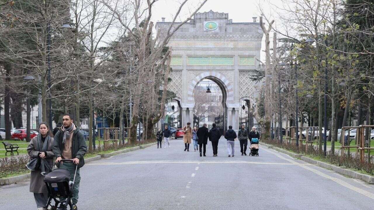 YÖK duyurdu: Uluslararası mezunların ikamet izni 2 yıla çıkarılabilecek