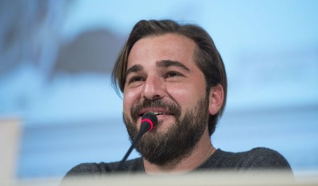 Engin Altan Düzyatan bir bankanın reklam yüzü oldu!