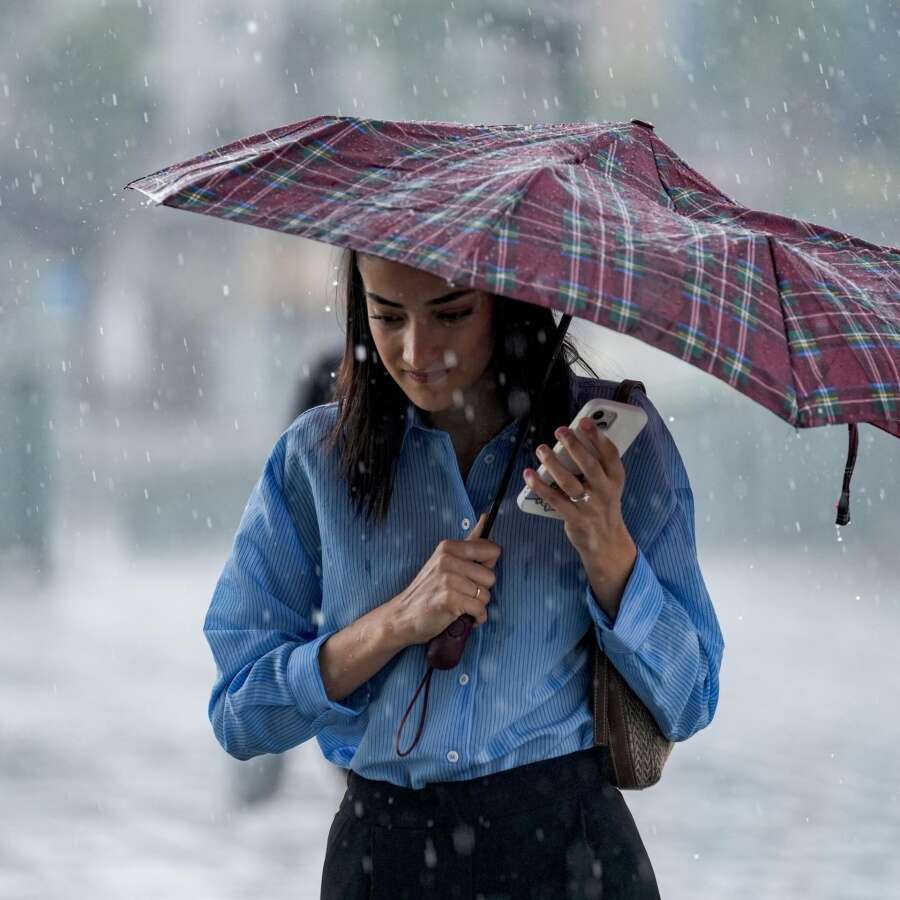 Megakentte nem bunaltmıştı... İstanbul'a sağanak yağış geliyor! Tarih ve saat belli oldu
