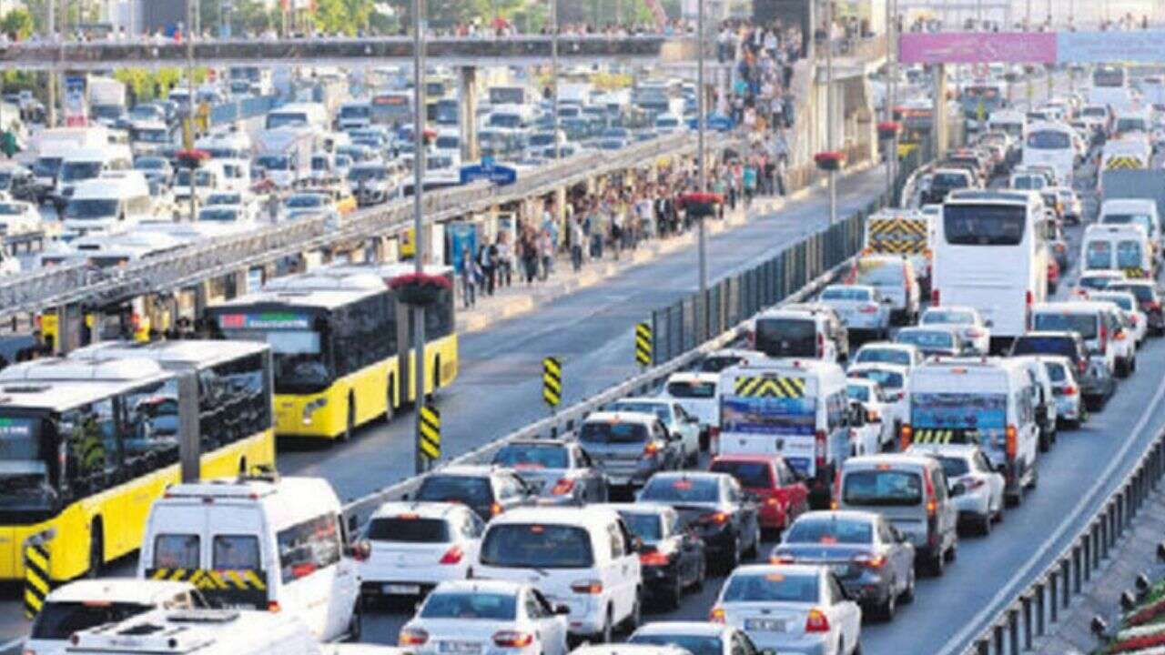 Zorunlu trafik sigortasına %4 zam yapıldı yeni primler belli oldu!
