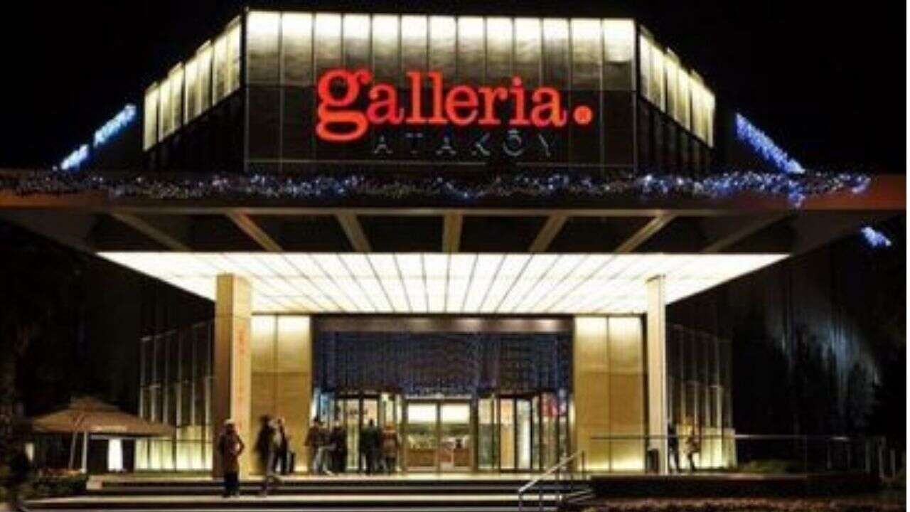 Türkiye'yi "Alışveriş Merkezi" ile tanıştıran AVM yıkılıyor