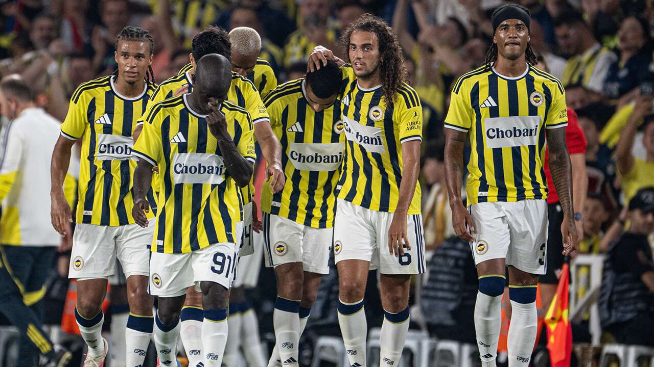 Fenerbahçe'ye Şampiyonlar Ligi'nde tarihi gelir! Lyon'u elerse kasa dolacak
