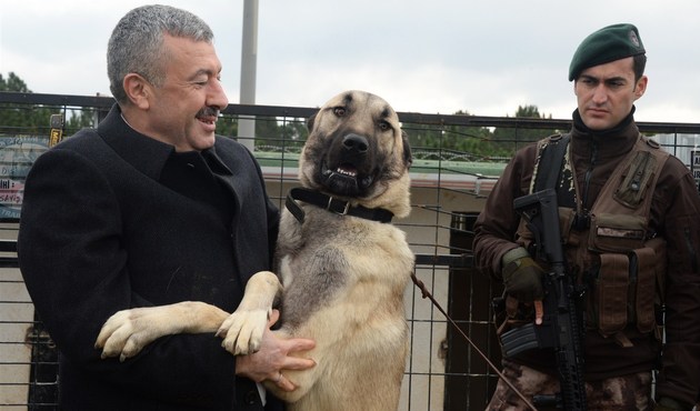 Emniyet Müdürü Mustafa Çalışkan Akbaş-Kangal eğitim merkezini denetledi...