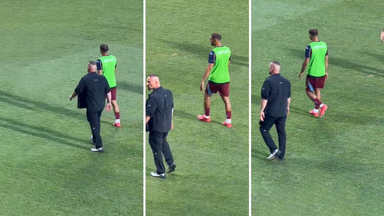 Koruması, Mohamed Salah'ın yanından ayrılmıyor