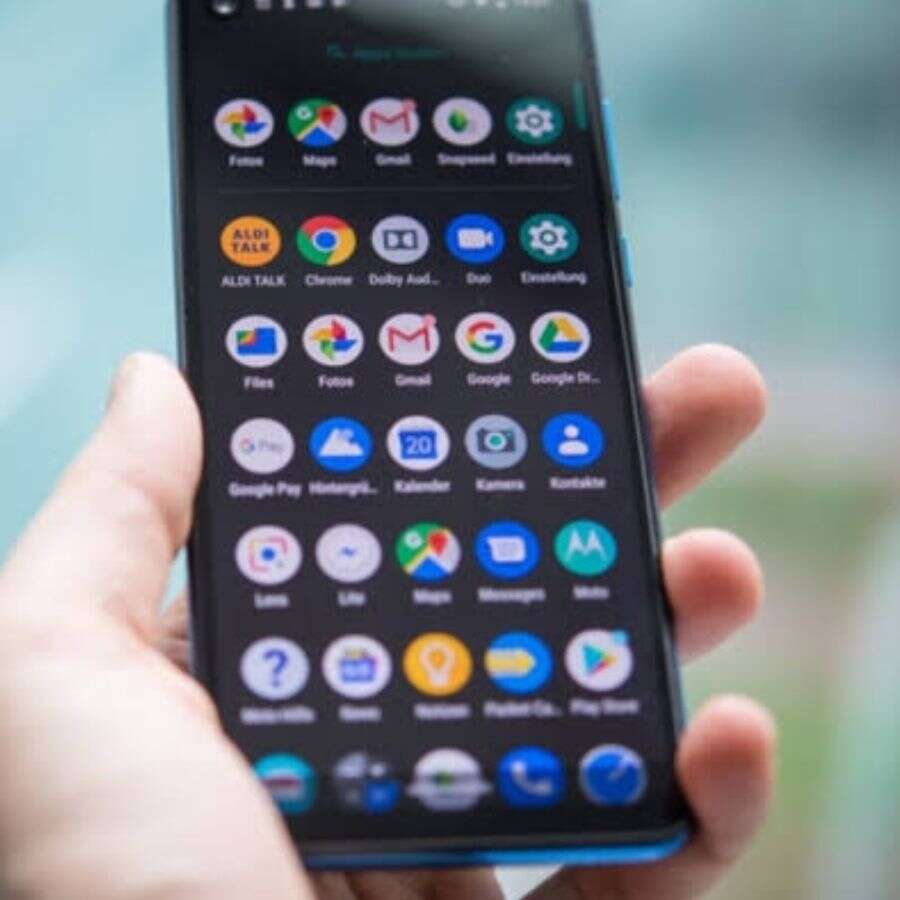 Telefonunuzdaki popüler uygulamalar başınızı derde sokabilir! İsrail bağlantılı 33 uygulama tek tek açıklandı…