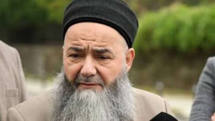 "Cübbeli Ahmet Hoca" acil ameliyata alındı: Sağlık durumu iyi