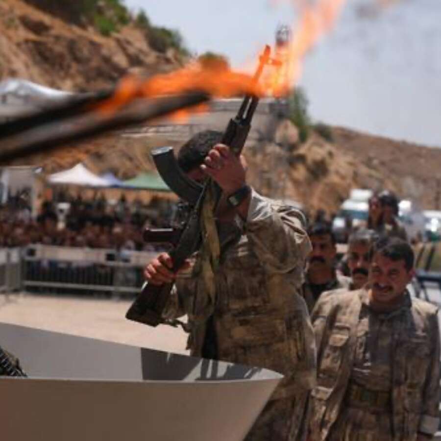 PKK'nın elindeki silahların akıbeti belli oldu: Nereye teslim edecekler? İşte masadaki 3 aşamalı formül!