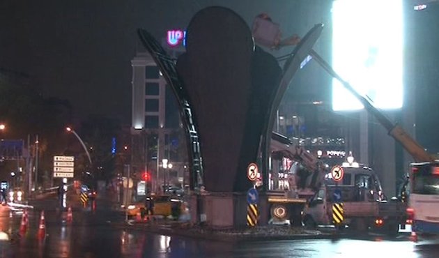 Fıskiye ve dinozorun ardından o da gitti!