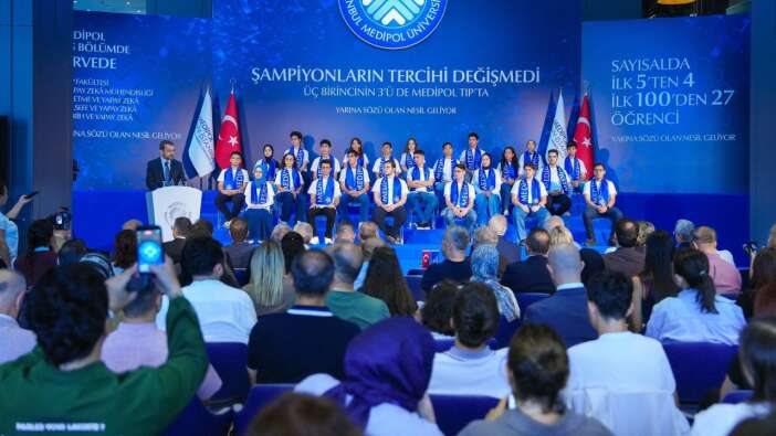 Türkiye genelinde ilk 5’te yer alan öğrencilerin tercihi İstanbul Medipol Üniversitesi oldu